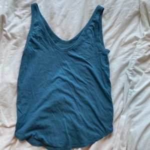 Everlane light as Air tank top